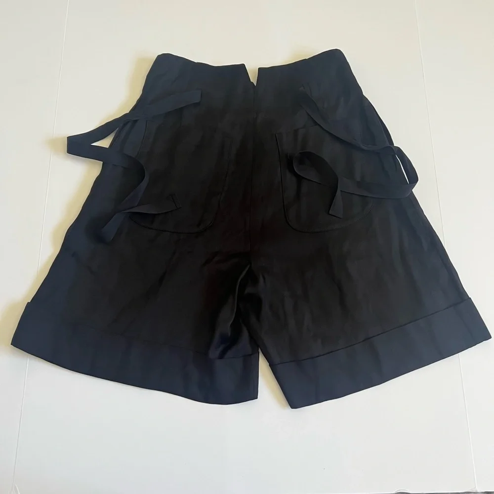 NWT Zara Black High Waist Paper Bag Shorts SZ XS 🖤 - Picture 5 of 10